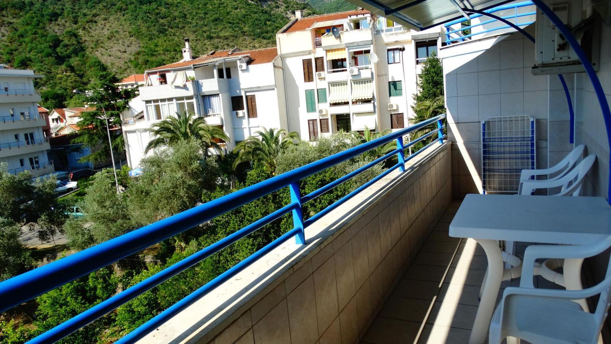 Blue Palace Guest house